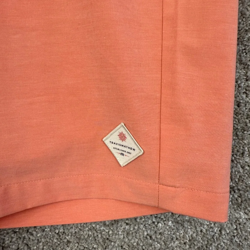 Travis Mathew‎ Mens 42 Tech Chino Shorts 8 Inseam Coral Orange 1MA590 NEW